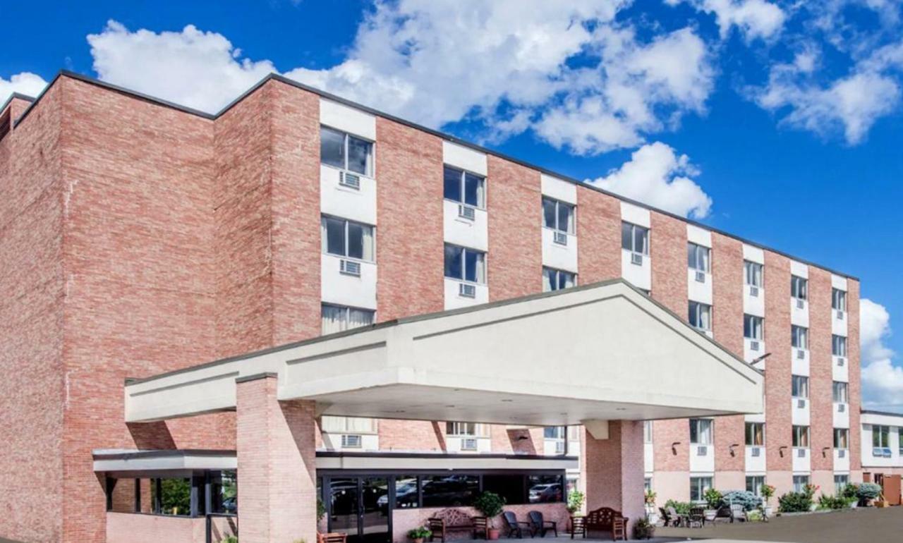 The Niagara Inn Ниагара-Фолс Экстерьер фото